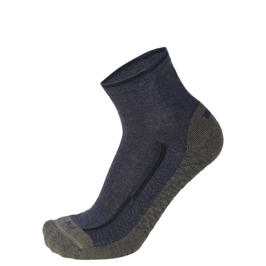 CA03050 Medium Weight EXTRA DRY Active Travel Ankle Socks