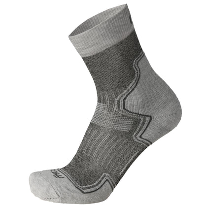 CA03069 Lightweight EXTRA DRY Hike Crew Socks