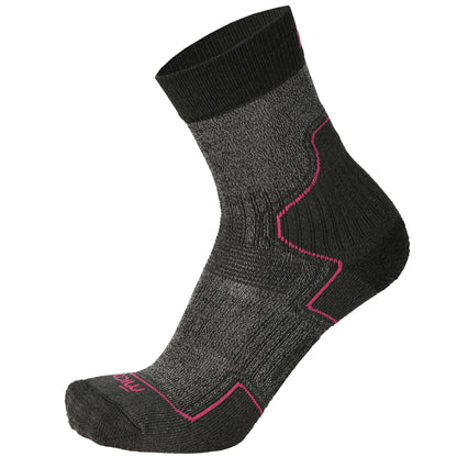 CA03069 Lightweight EXTRA DRY Hike Crew Socks
